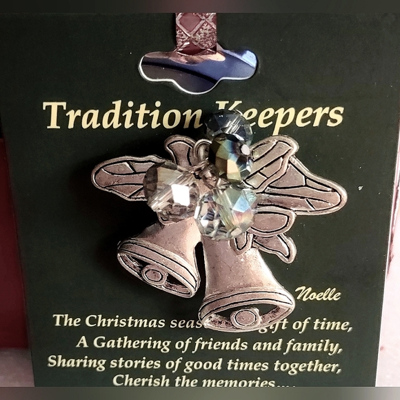 Silver Bells with Iridescent Bead dangles - Picture 5 of 15